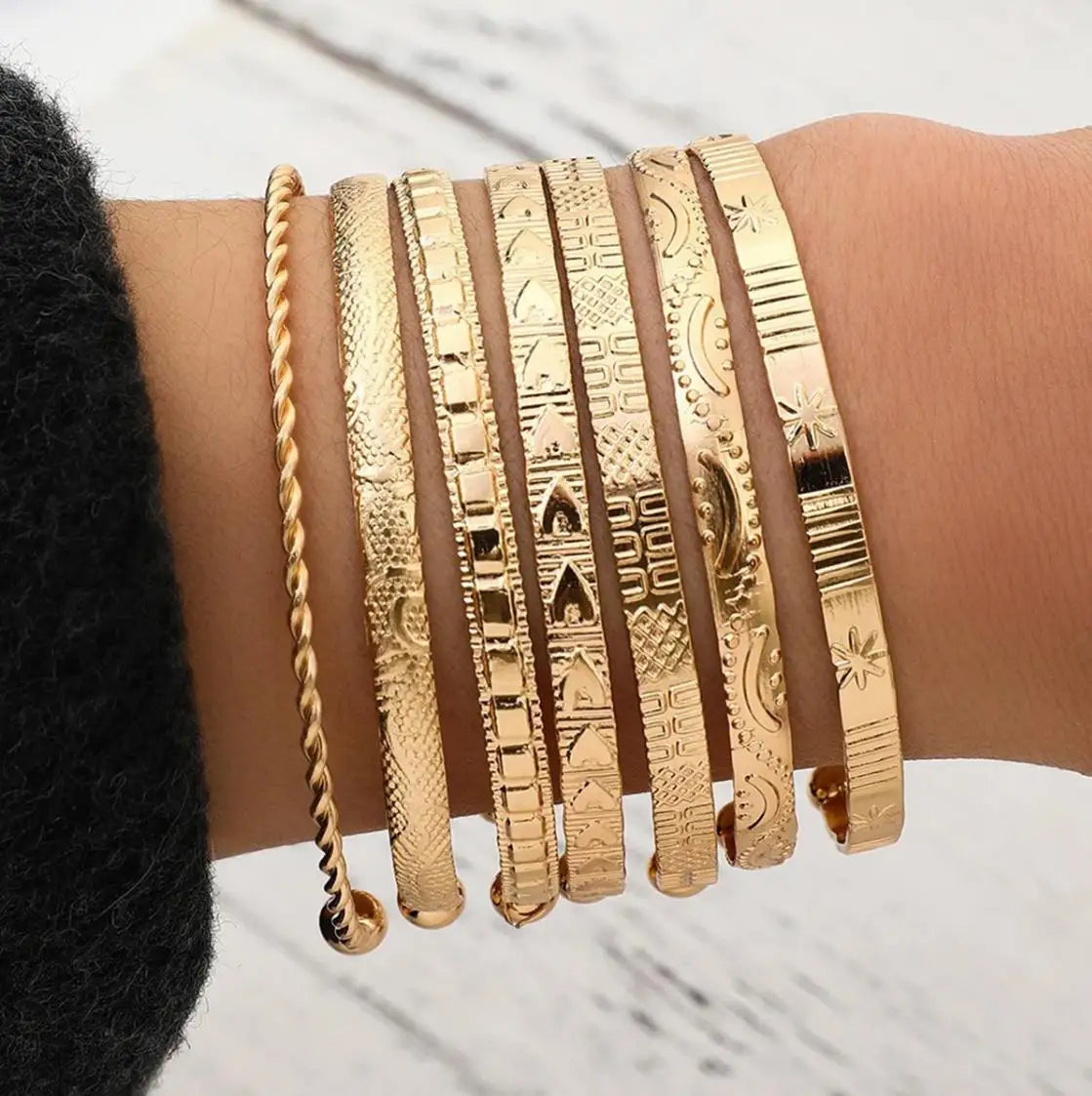 7-Piece Geometric & Rope Pattern Bracelet Set, Elegant  Zinc Alloy Open Bangles for All Seasons, • Perfect Gift for Daily Wear