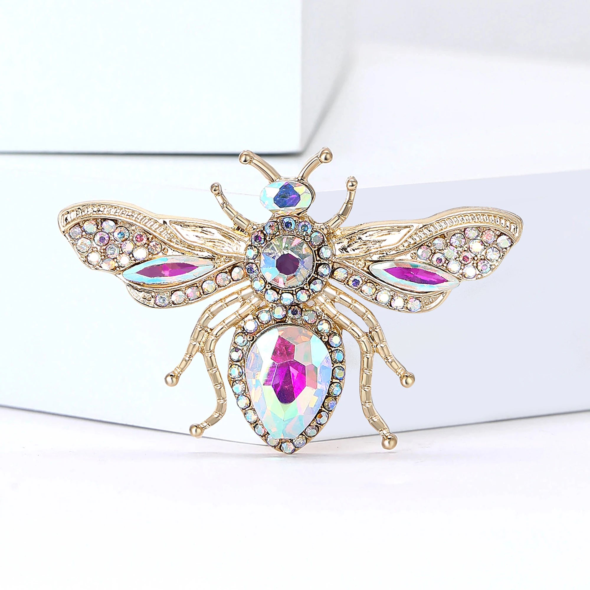Stylish Rhinestone Bee Brooches for Women Unisex Crystal Glass Insect Pins Event Funny Luxury Gifts New Year Friends Decoration