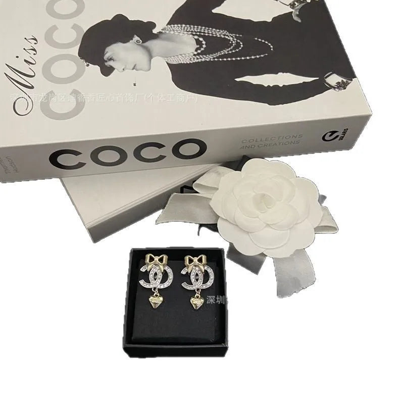 Fragrant Diamond Double Stud Earrings, The Bow Is Sweet, Exquisite and Cute.