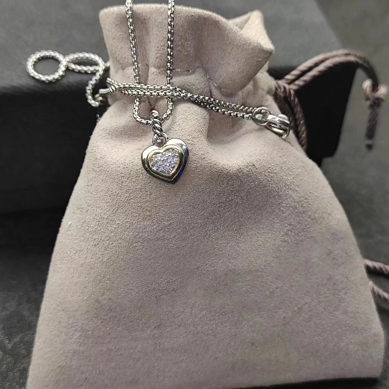 2025 New DY High-Quality Pendant Necklaces for Men and Women Elegant Versatile Designs