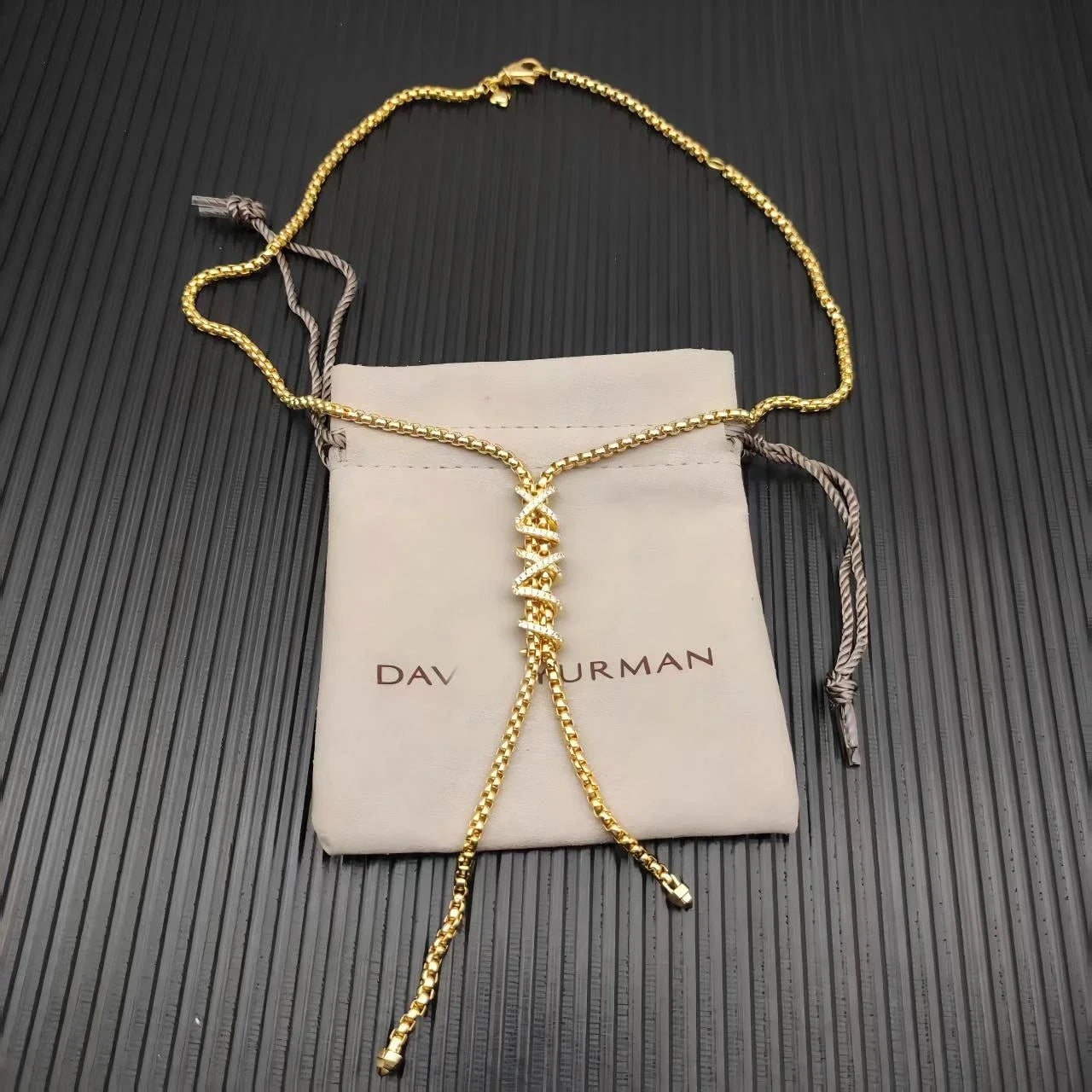 2025 New DY Classic Love Star Pearl Pendant Necklace Temperament Exquisite and Elegant Jewelry Suitable for Any Occasion