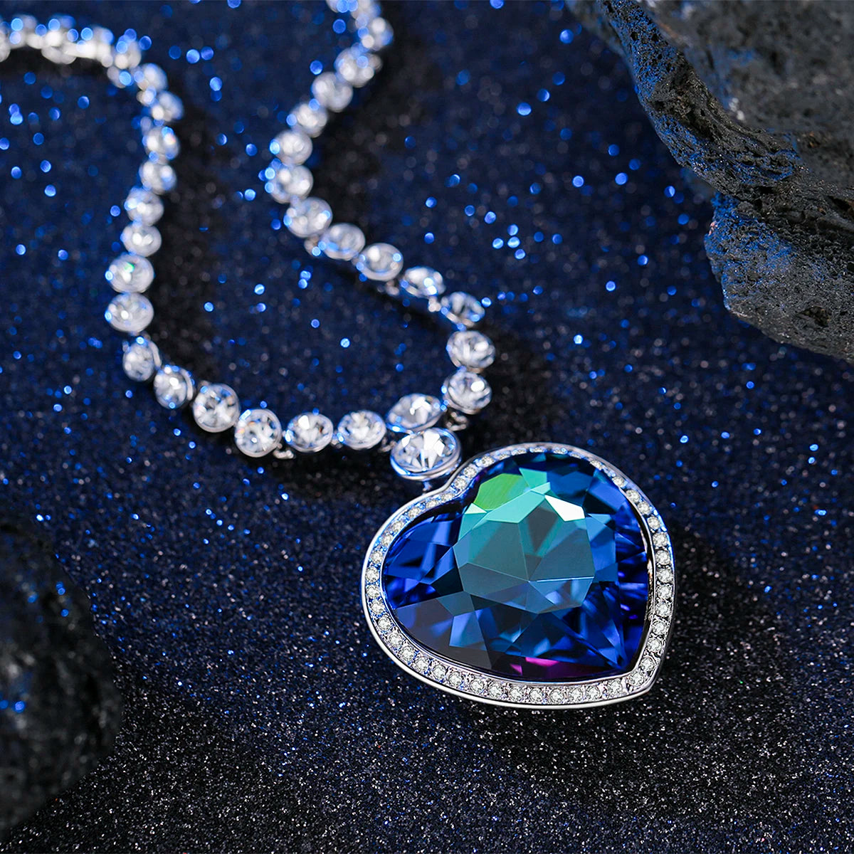 Luxury Heart of the Ocean Necklace for Her, Titanic Inspired Blue Crystal Pendant, Gold & Rhodium Plated Valentine's Day Gift