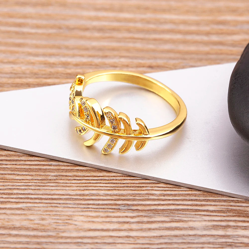 Nidin Adjustable Toe Rings For Women Girls Simple Beach Open Exquisite Design Leaf Shape Lucky Summer Ring Foot Jewelry Gift