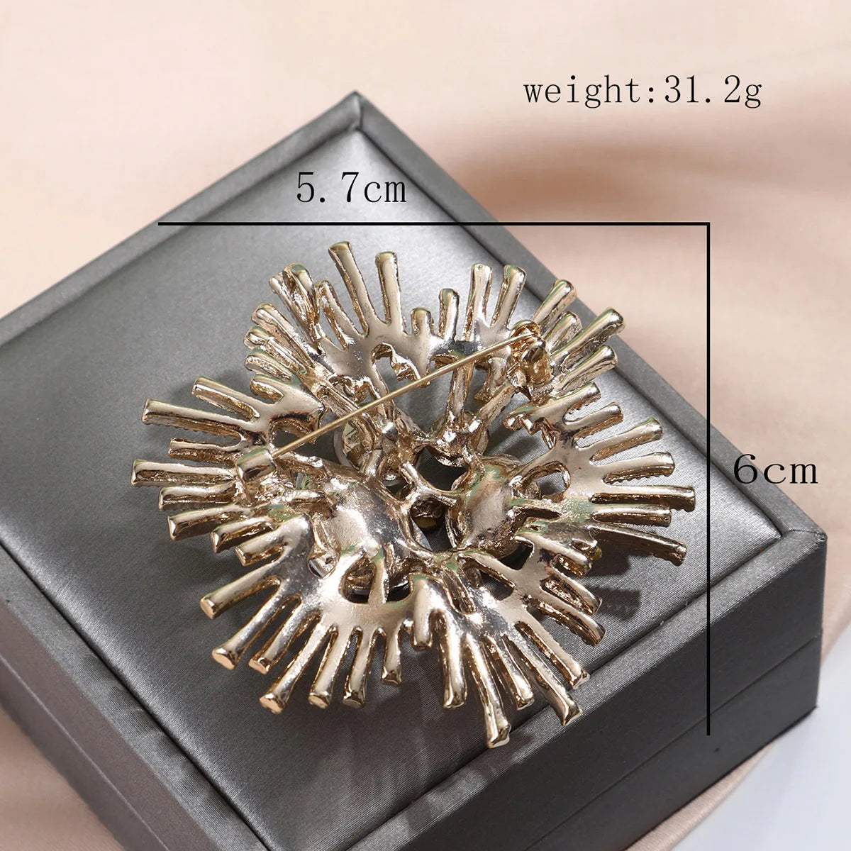 1PC Women's European and American Trendy Atmosphere Droplet brooch Fashion Dressing Banquet Party Festival Gift