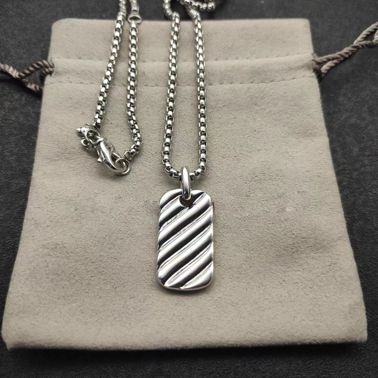 2025 New DY High-Quality Pendant Necklaces for Men and Women Elegant Versatile Designs