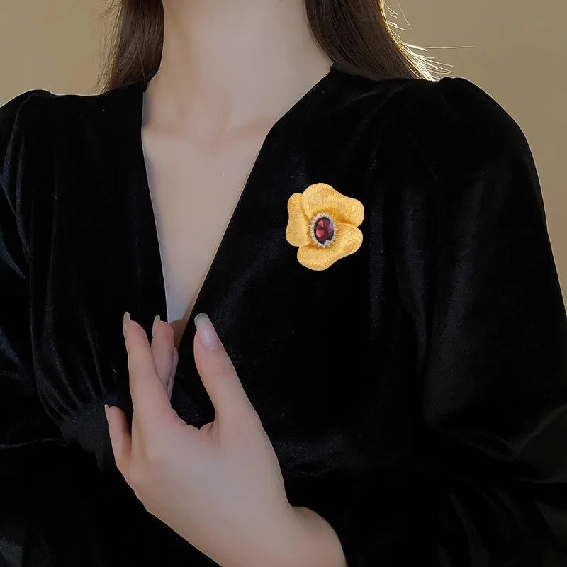 Ajojewel Large Metal Flower Brooch Red/Champagne Crystal Golden Pin Vintage To Clothe Cardigan Fashionable Gift