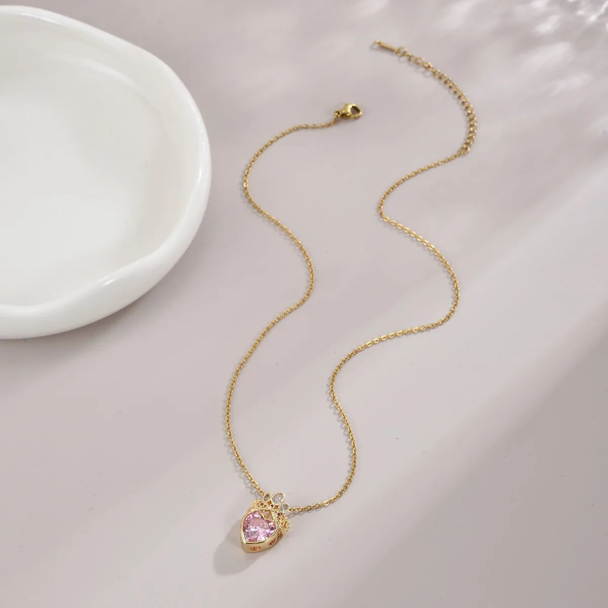 Princess Crown Pendant Necklace Women Wedding Party Jewelry School Blair Crown Rapunzel Gold Plated Necklace Gift for Her