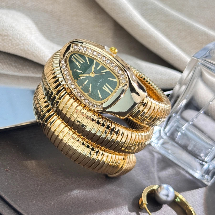 Fashionable European And American Snake-Shape Elastic Wrapping Quartz Ladies Watch with Embedded Diamond Bracelet Watch