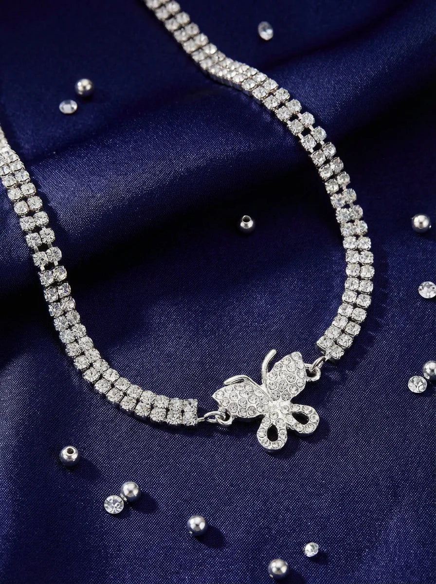 New trendy rhinestone butterfly anklet, minimalist double-row rhinestone-encrusted foot ornament for women.