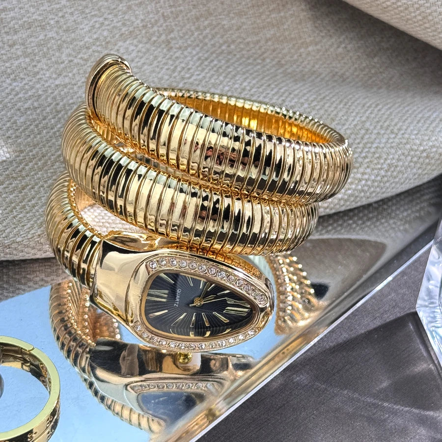 Fashionable European And American Snake-Shape Elastic Wrapping Quartz Ladies Watch with Embedded Diamond Bracelet Watch