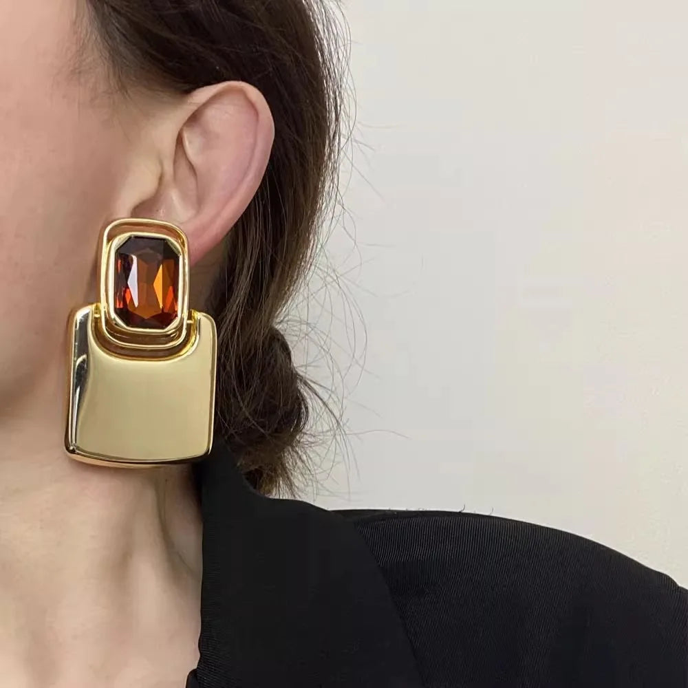 New Luxury Glossy Metal Geometric Earrings Vintage Elegant Women's Accessory Gift Modern European Style Fashion Jewelry