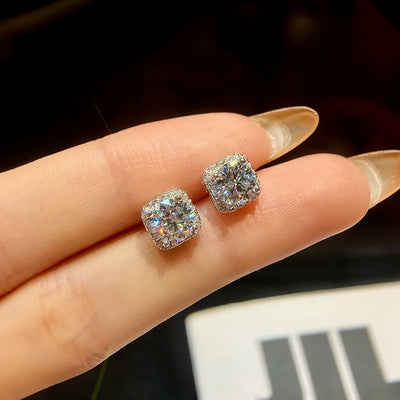 Brilliant Round Moissanite Studs (0.5ct - 1ct)