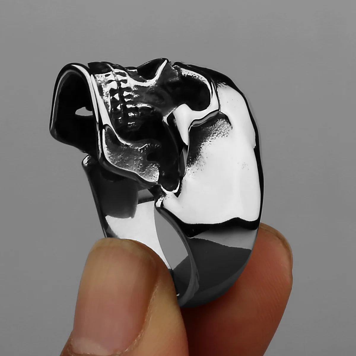 HNSP 316L Stainless Steel Skull Ring For Men Finger Jewelry Punk Goth Accessories 8-14 Big Size