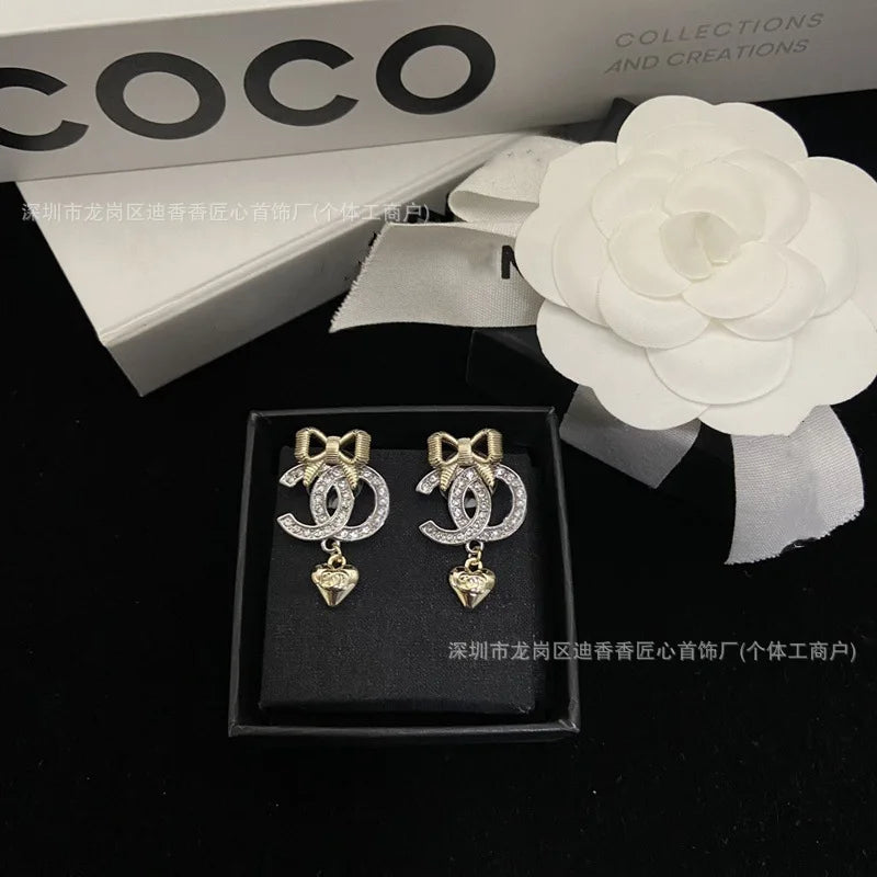 Fragrant Diamond Double Stud Earrings, The Bow Is Sweet, Exquisite and Cute.